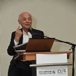 פרופ עוד יוסי גרוס 